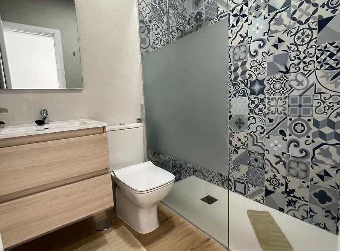 Lejlighed Gustamar 13 *