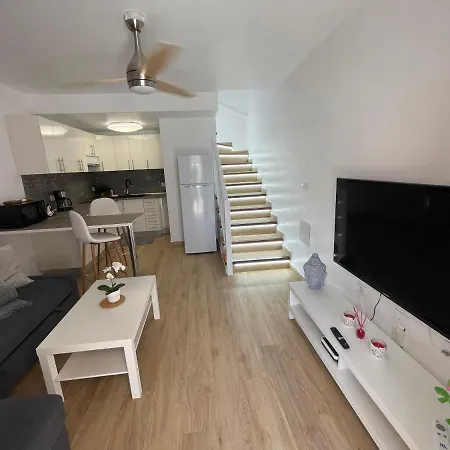 Gustamar 13 Caleta De Fuste